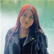 Ciao sono Michelle sarei felicissima di aiutarti a studiare e a svolgere i tuoi compiti. Scrivi se sei interessato